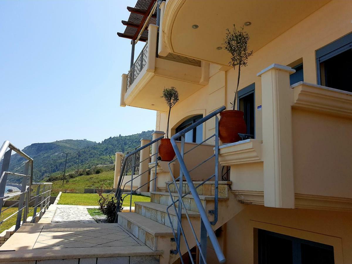 Villa Serafeim Кімі Екстер'єр фото